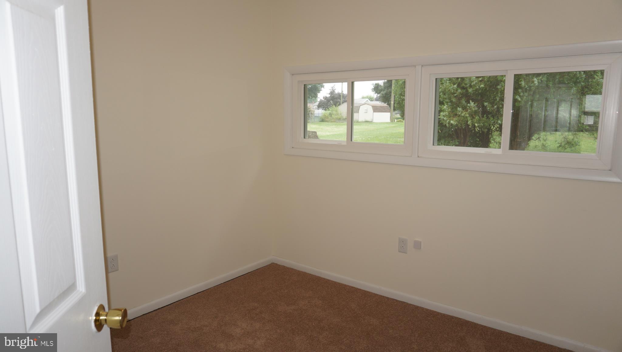 826 Fireside Road York, PA 17404 - Photo 15 of 19