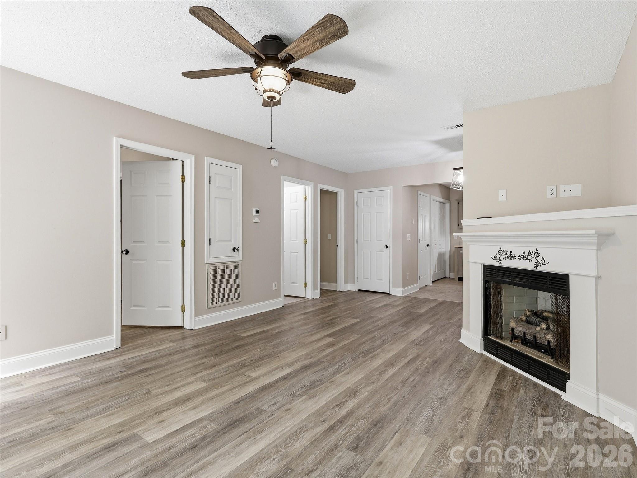 42 Queen Road, Unit D Candler, NC 28715 - Photo 7 of 39