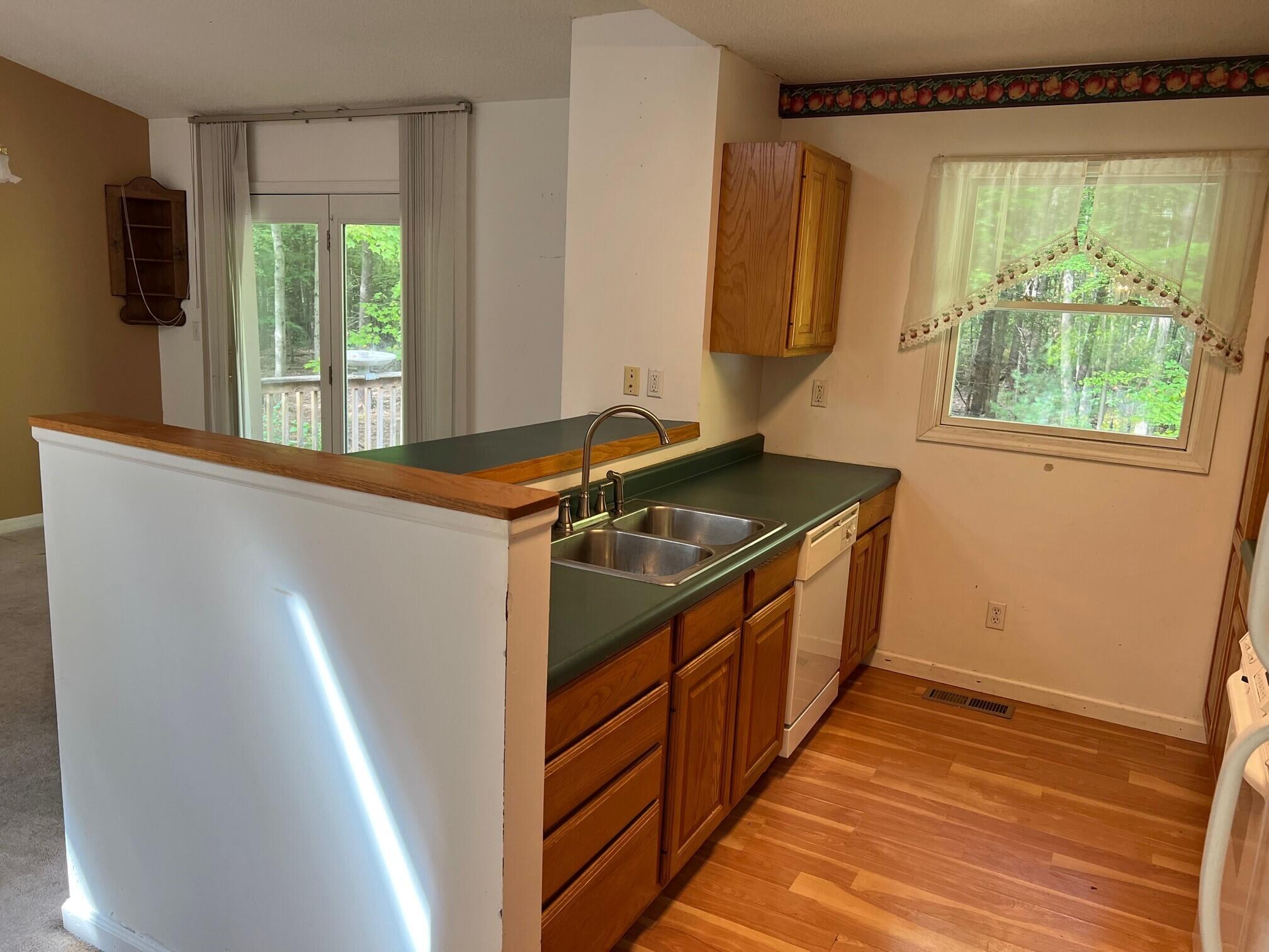 3200 West Giles Road Muskegon, MI 49445 - Photo 8 of 20 15