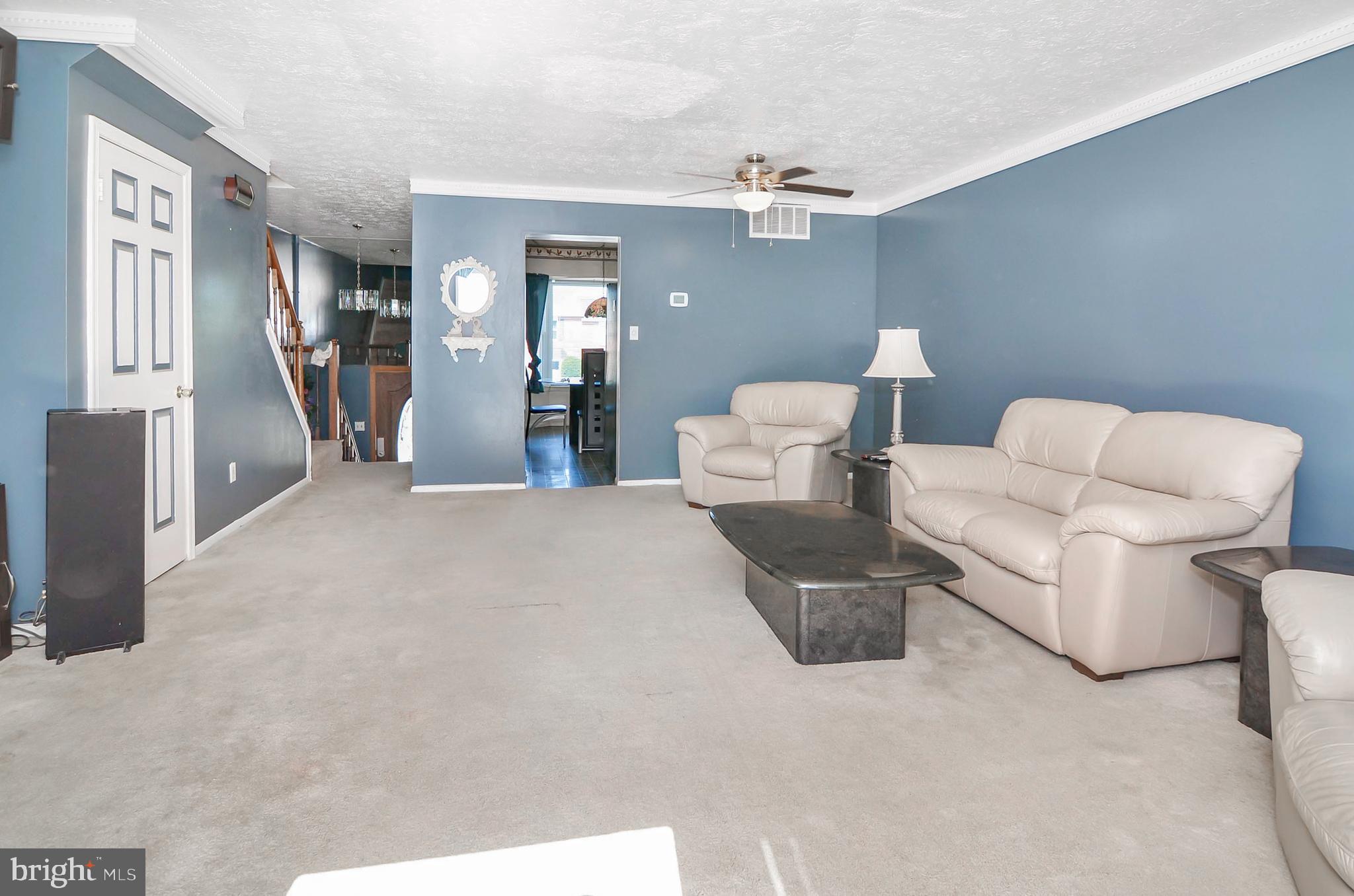 4 Perryoak Place Nottingham, MD 21236 - Photo 5 of 19