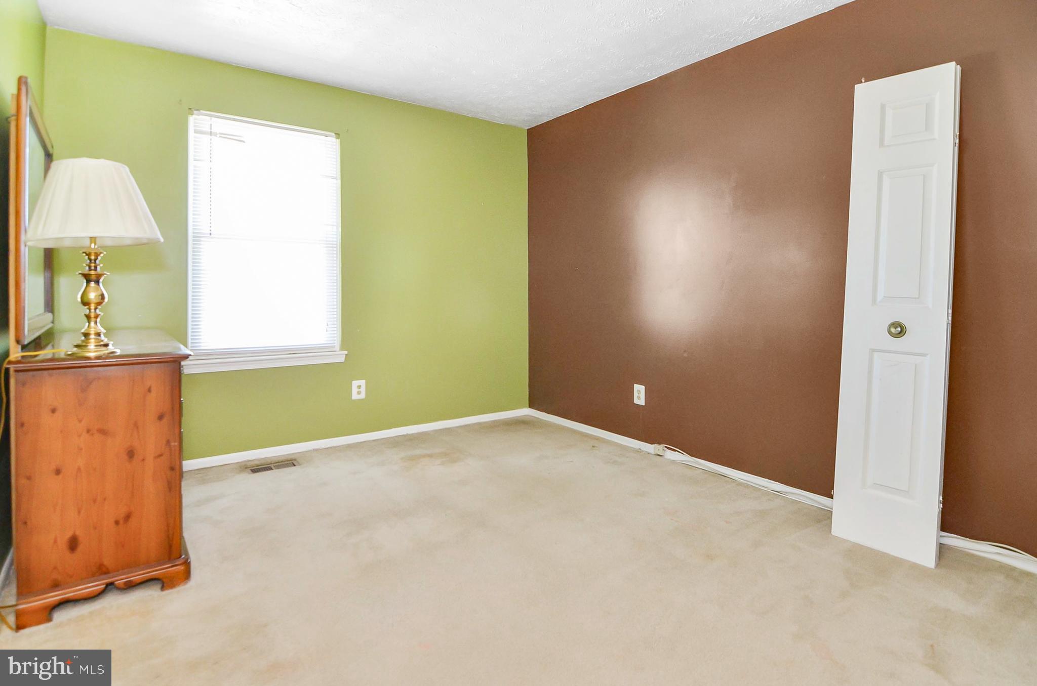 4 Perryoak Place Nottingham, MD 21236 - Photo 10 of 19