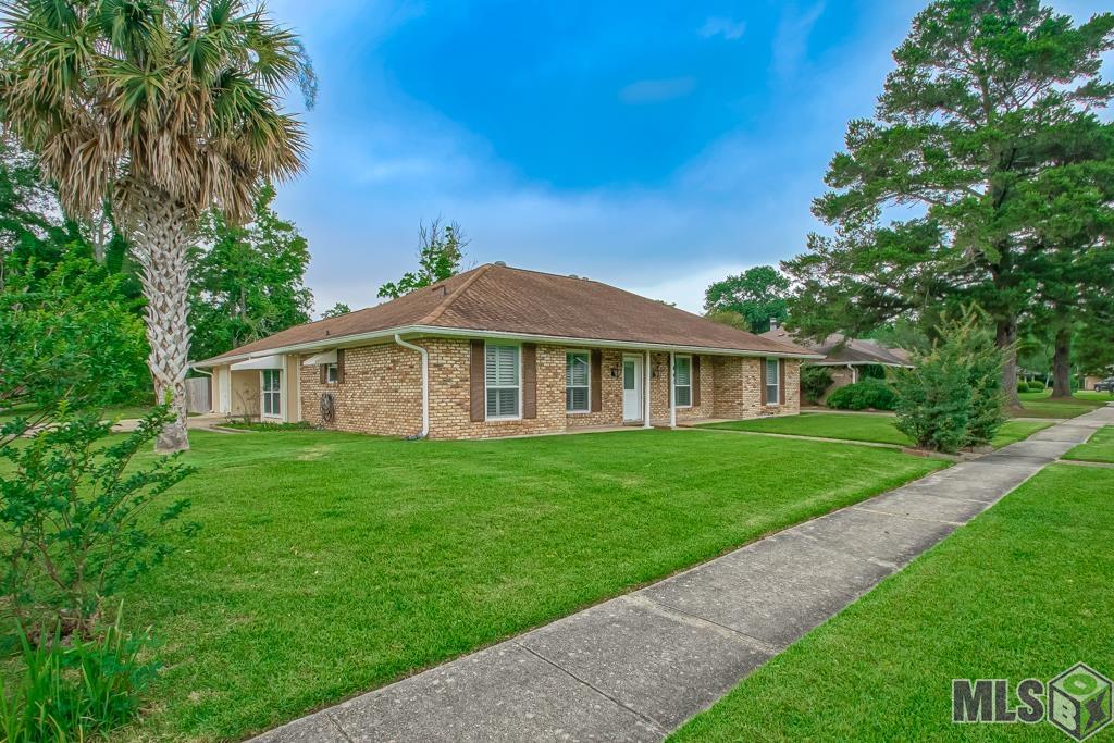 440 Chesterfield Drive Baton Rouge, LA 70815 - Photo 3 of 27