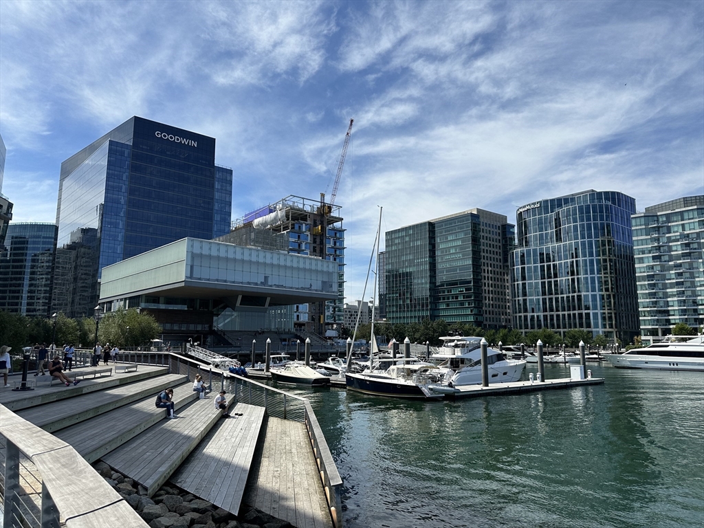 437 D Street, Unit 2C Boston, MA 02210 - Photo 12 of 13