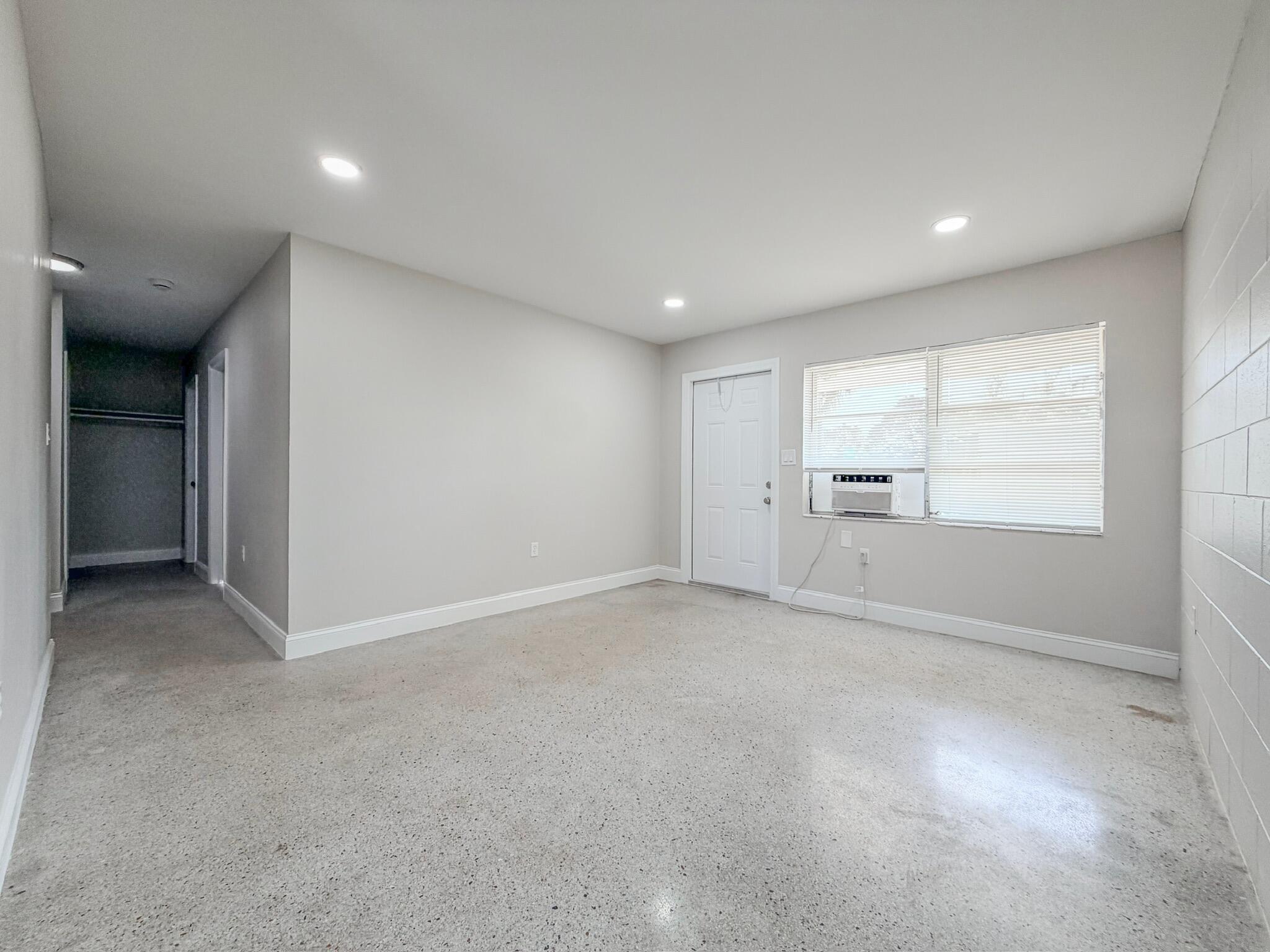 703 North 25th Street Fort Pierce, FL 34947 - Photo 2 of 16 1-AF0A-47F3-855D-B0238478668D_1_102_o