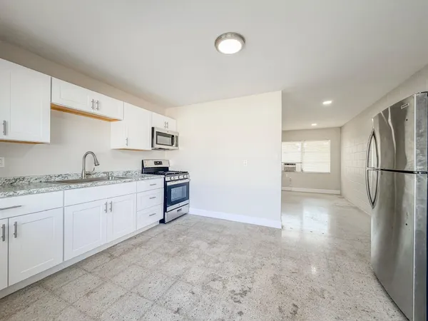 $1,450 | 703 North 25th Street, Fort Pierce, FL 34947
