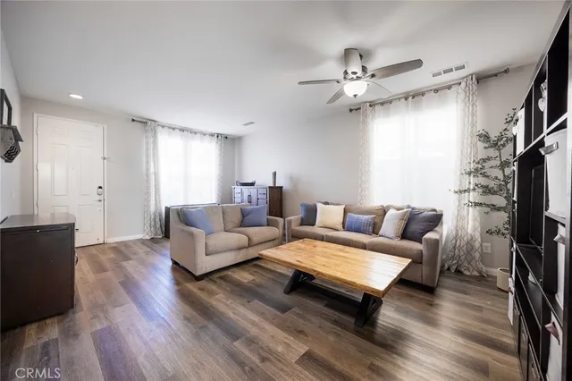 $600,000 | 33345 Wallace Way, Yucaipa, CA 92399