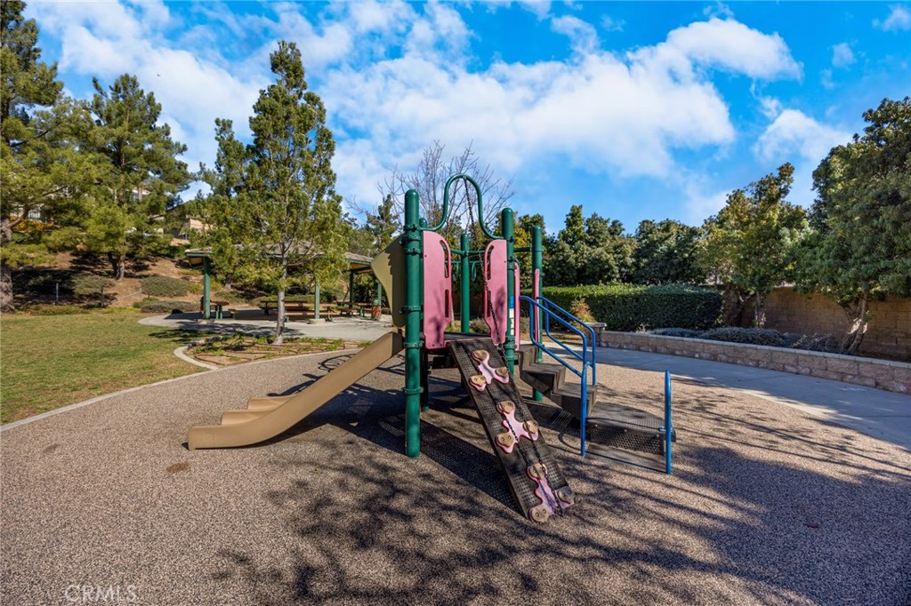 33345 Wallace Way Yucaipa, CA 92399 - Photo 37 of 38 a view of outdoor space with seating area