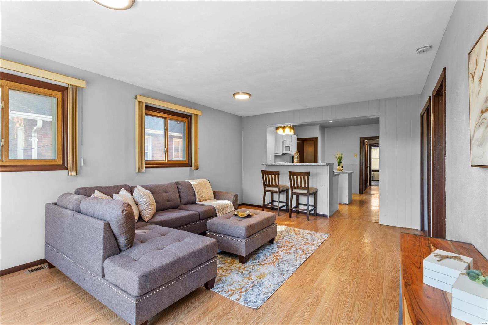 6316 Graham Road St. Louis, MO 63134 - Photo 12 of 22 Gallery Image 12