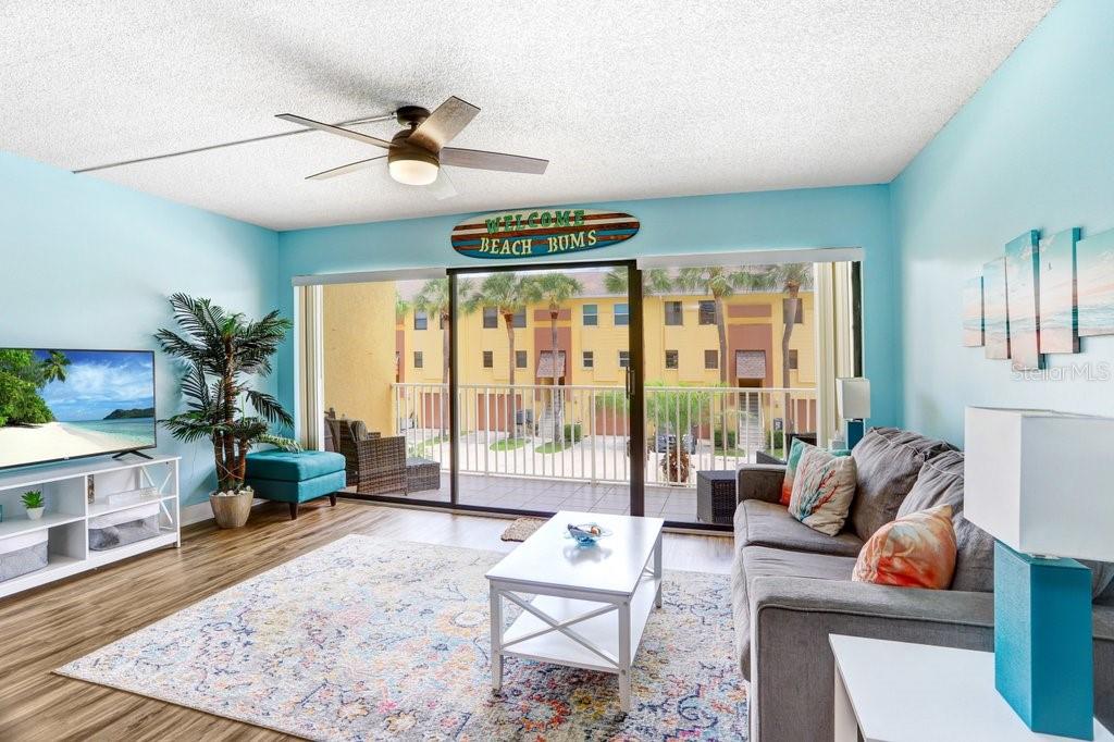 314 Windrush Boulevard, Unit 12 Indian Rocks Beach, FL 33785 - Photo 6 of 39