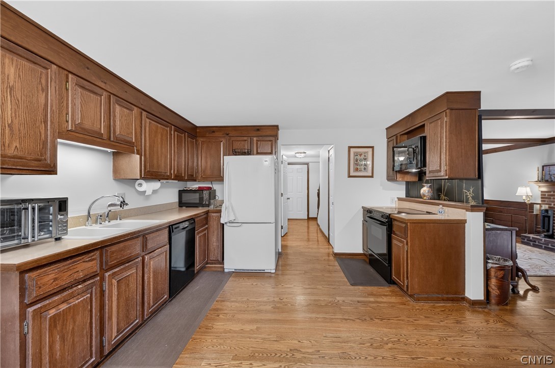 8786 Radburn Drive Lysander, NY 13027 - Photo 12 of 27 Gallery Image 12