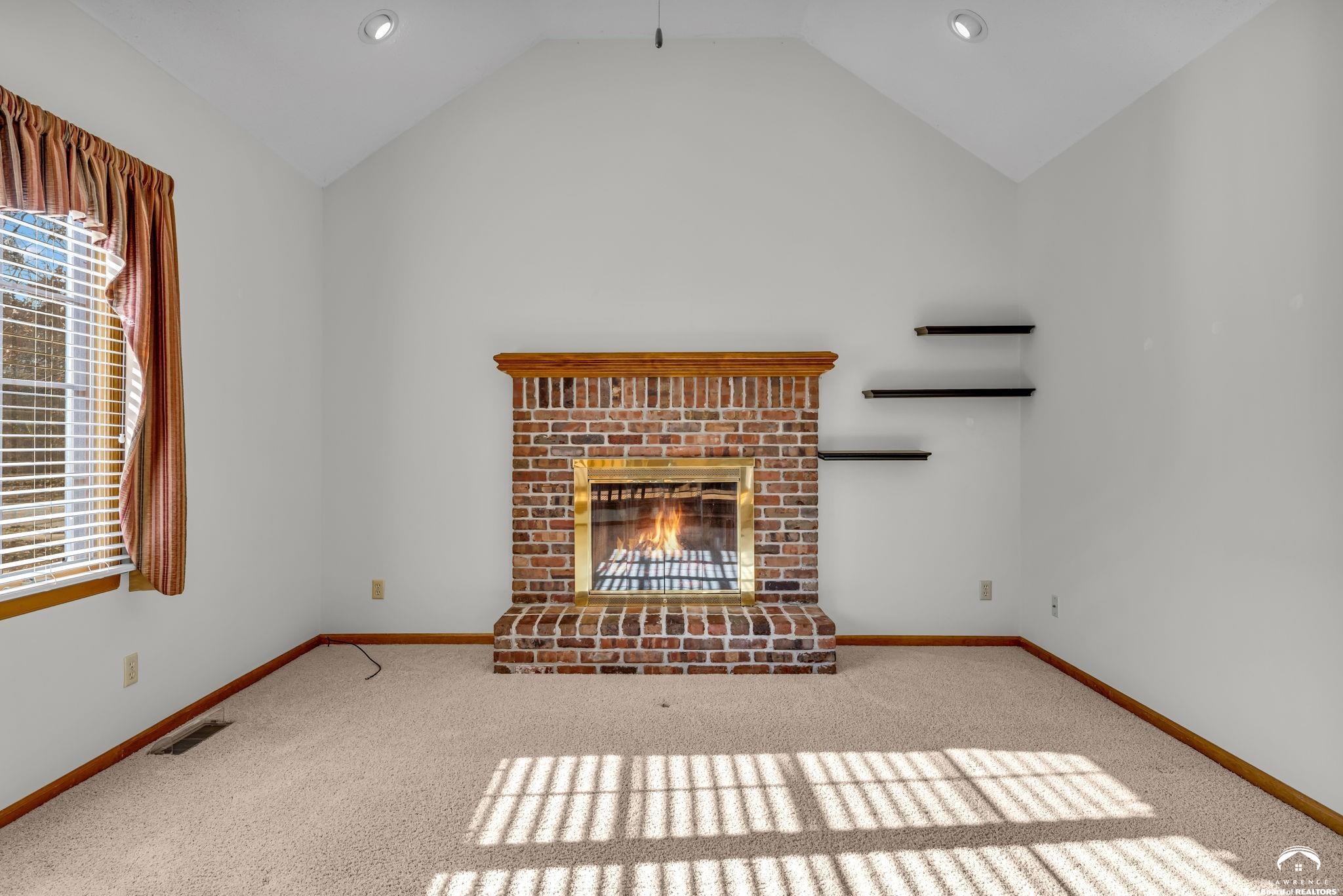 1168 Parkside Circle Lawrence, KS 66049 - Photo 14 of 60