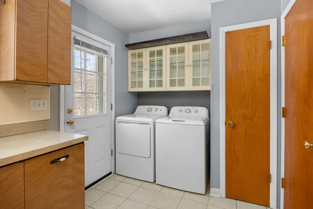 $357,000 | 241 Pleasant Drive, Elk Grove Village, IL 60007