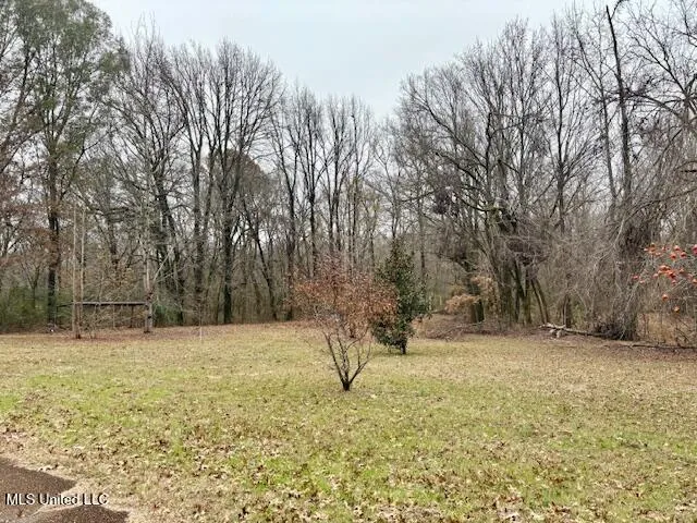 $379,900 | 1488 Hugh Taylor Road, Senatobia, MS 38668