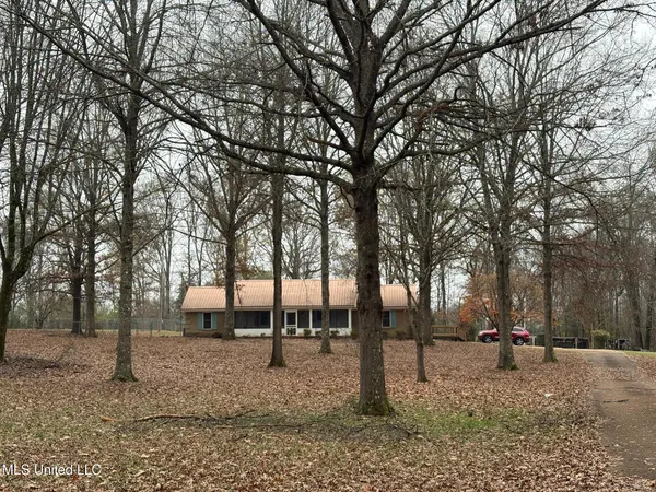 $369,900 | 1488 Hugh Taylor Road, Senatobia, MS 38668