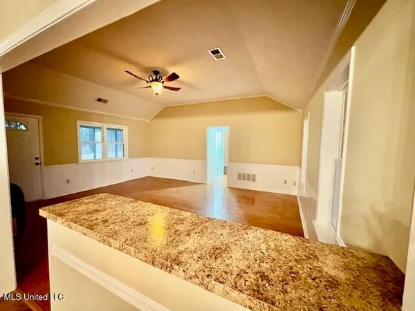 $369,900 | 1488 Hugh Taylor Road, Senatobia, MS 38668