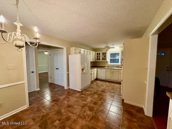 $369,900 | 1488 Hugh Taylor Road, Senatobia, MS 38668