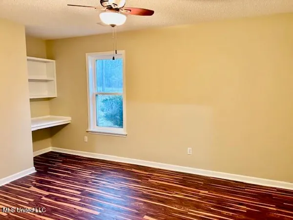 $369,900 | 1488 Hugh Taylor Road, Senatobia, MS 38668