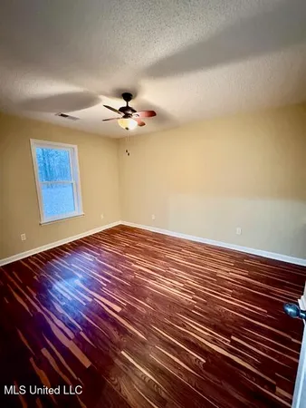 $369,900 | 1488 Hugh Taylor Road, Senatobia, MS 38668