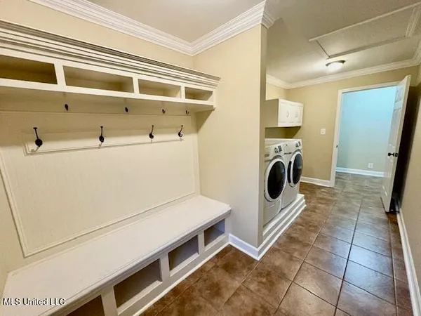 $369,900 | 1488 Hugh Taylor Road, Senatobia, MS 38668