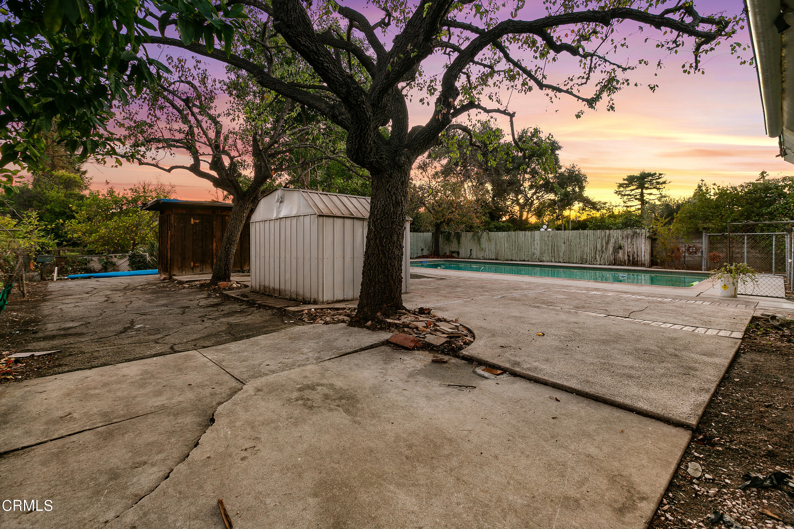 3190 Lombardy Road Pasadena, CA 91107 - Photo 22 of 26 a view of a backyard