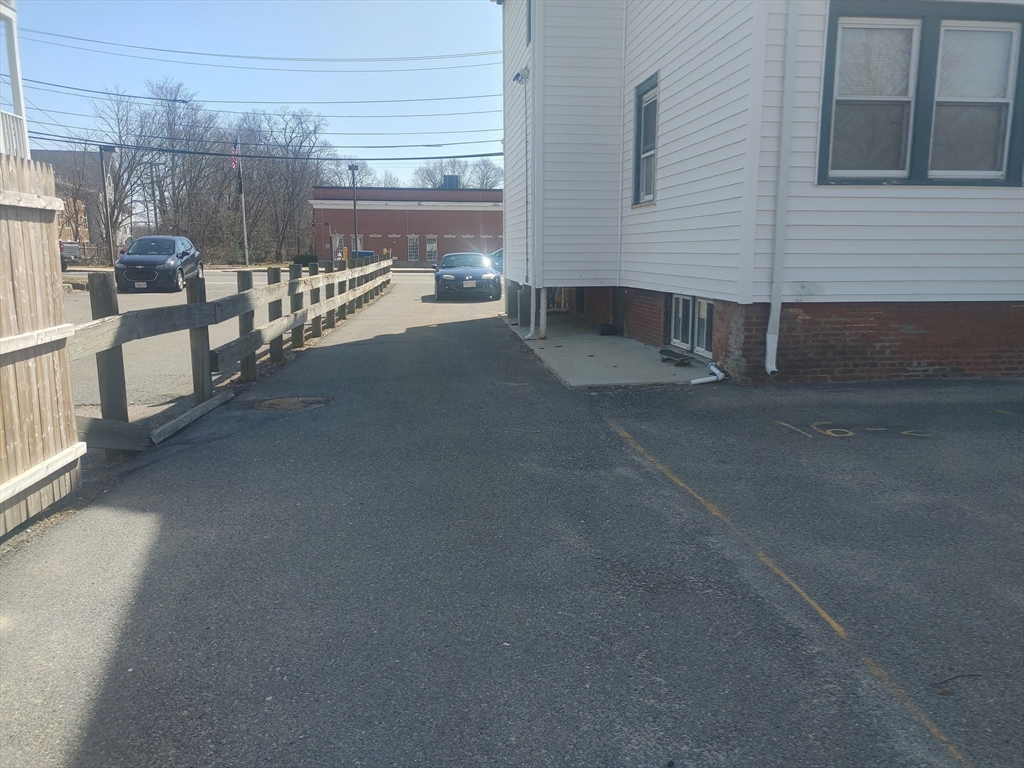 16 Wall Street, Unit 2 Foxboro, MA 02035 - Photo 19 of 25