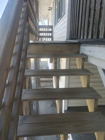 $2,300 | 16 Wall Street, Unit 2, Foxboro, MA 02035