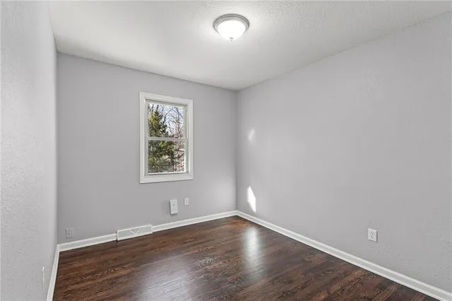 $257,500 | 5232 North Palmer Avenue, Kansas City, MO 64119