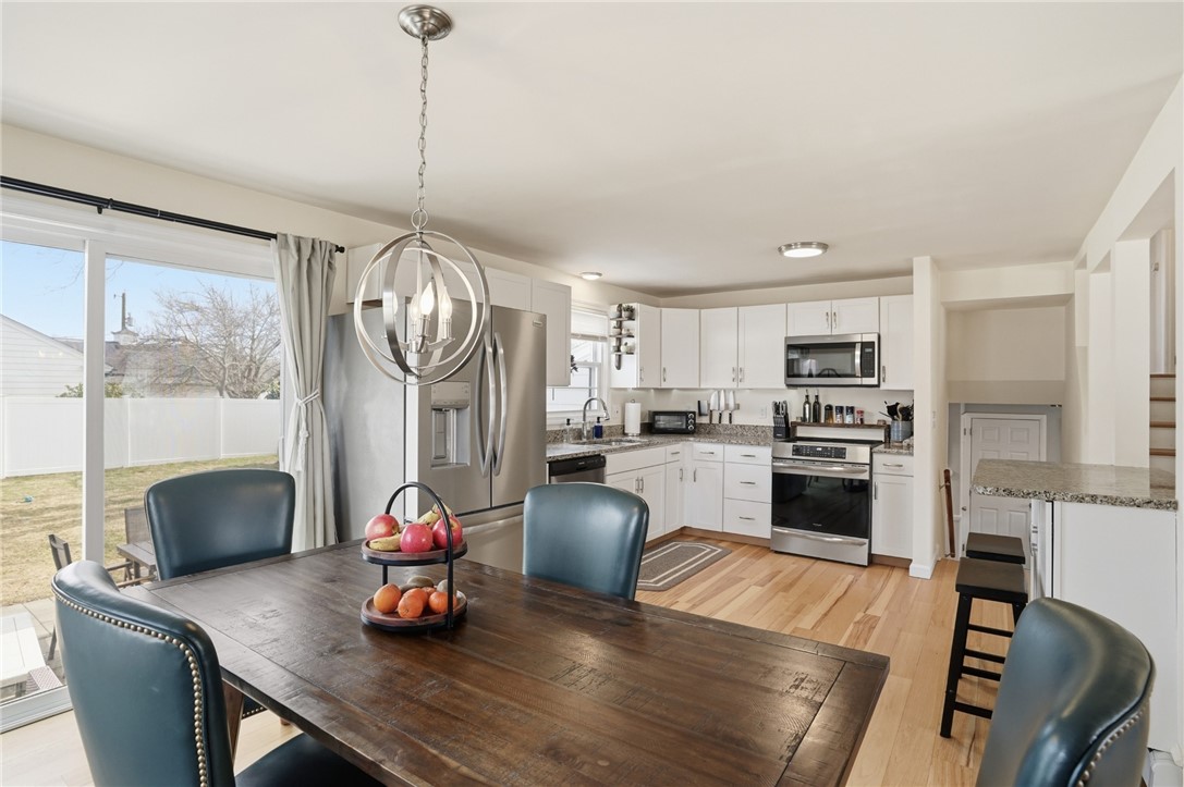 1270 Hope Street Bristol, RI 02809 - Photo 12 of 48