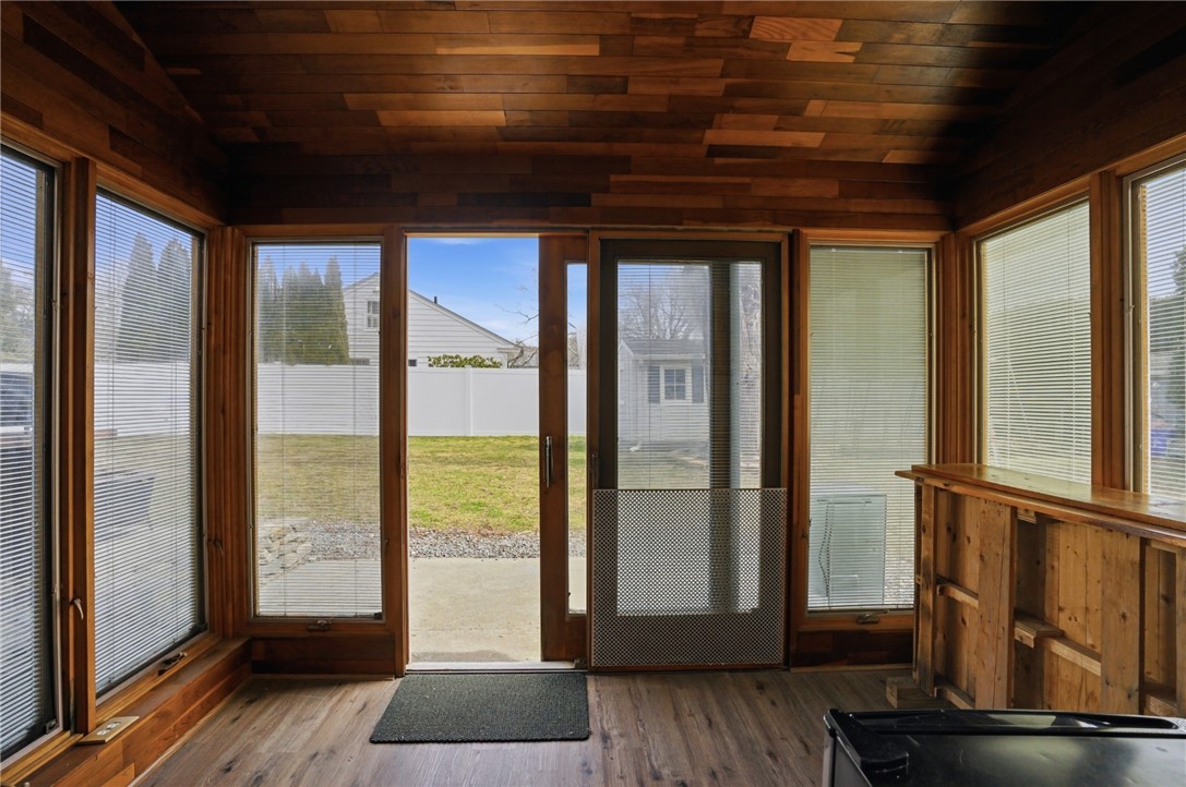 1270 Hope Street Bristol, RI 02809 - Photo 26 of 48