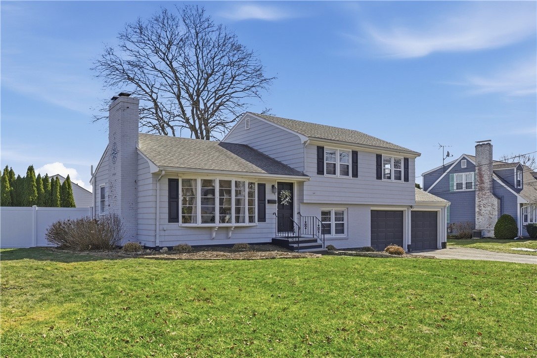 1270 Hope Street Bristol, RI 02809 - Photo 3 of 48