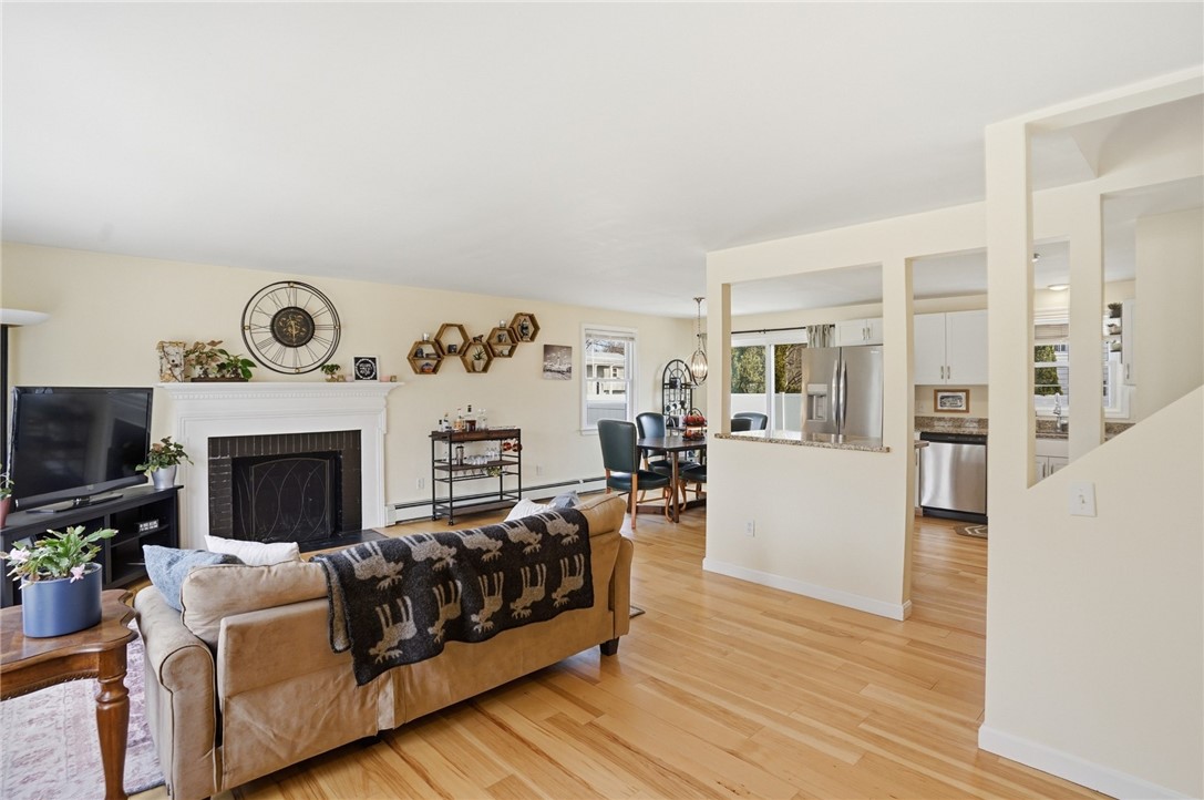 1270 Hope Street Bristol, RI 02809 - Photo 9 of 48