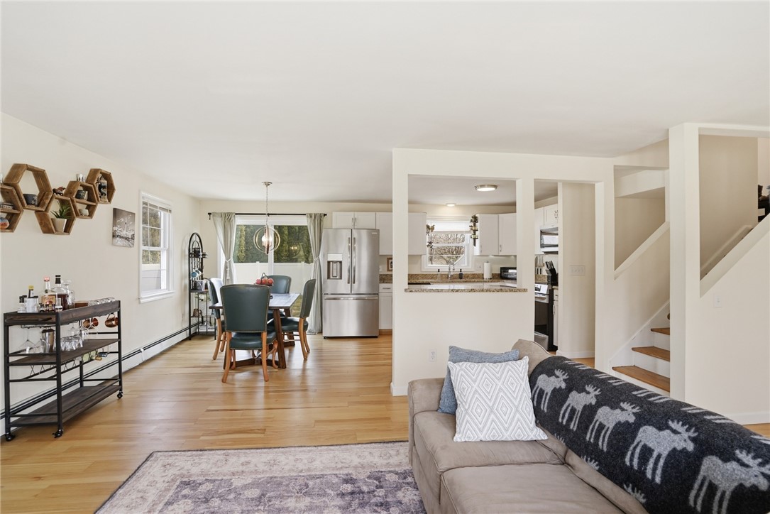 1270 Hope Street Bristol, RI 02809 - Photo 10 of 48