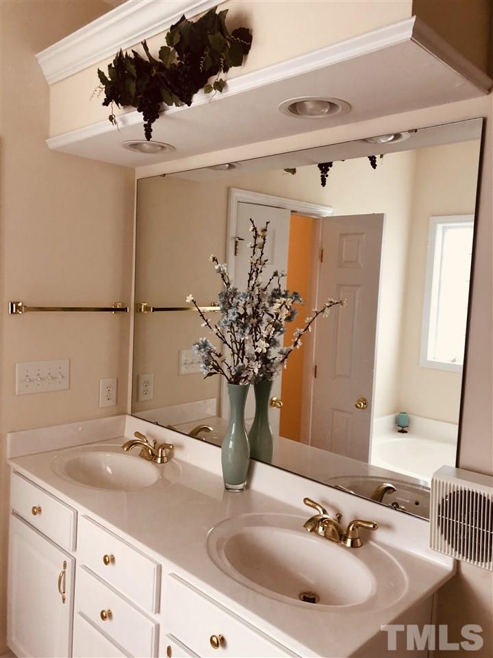 5229 Nautical Lane Raleigh, NC 27610 - Photo 11 of 11 Gallery Image 11