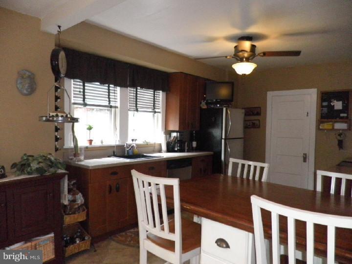 741 Amherst Road Audubon, NJ 08106 - Photo 11 of 25 Kitchen