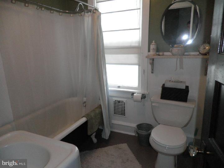 741 Amherst Road Audubon, NJ 08106 - Photo 20 of 25 Bathroom