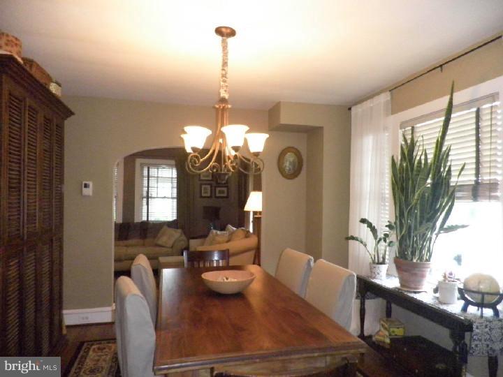 741 Amherst Road Audubon, NJ 08106 - Photo 9 of 25 Dining Room