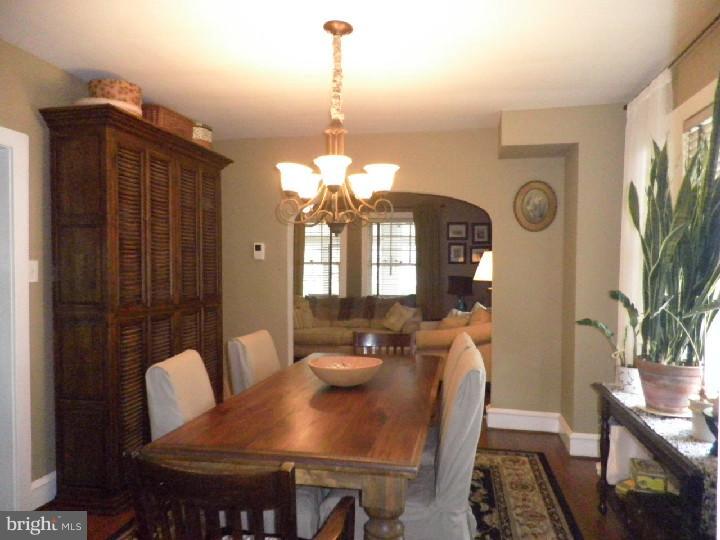 741 Amherst Road Audubon, NJ 08106 - Photo 10 of 25 Dining Room