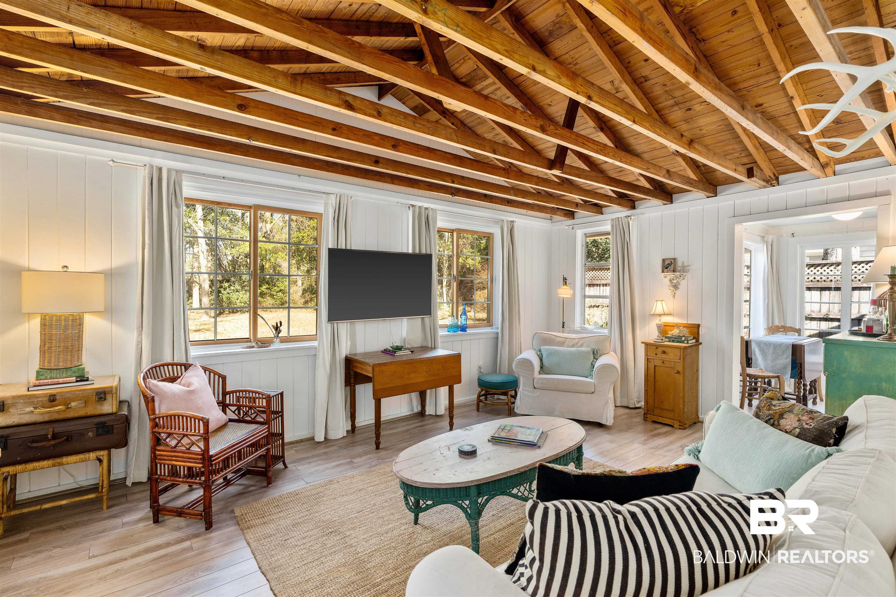 668 Fairhope Avenue Fairhope, AL 36532 - Photo 6 of 25