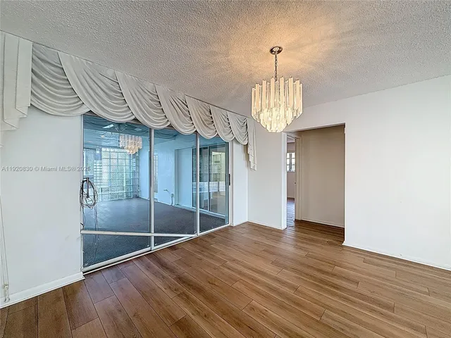 $550,000 | 7541 Embassy Boulevard, Miramar, FL 33023