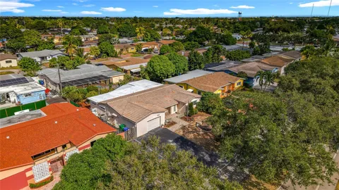 $550,000 | 7541 Embassy Boulevard, Miramar, FL 33023