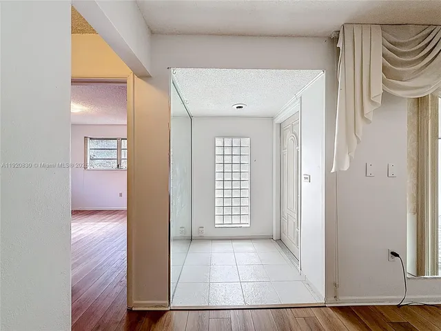 $550,000 | 7541 Embassy Boulevard, Miramar, FL 33023