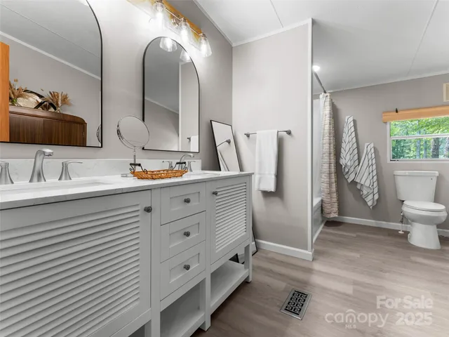 $315,000 | 25 Overbrook Drive, Saluda, NC 28773