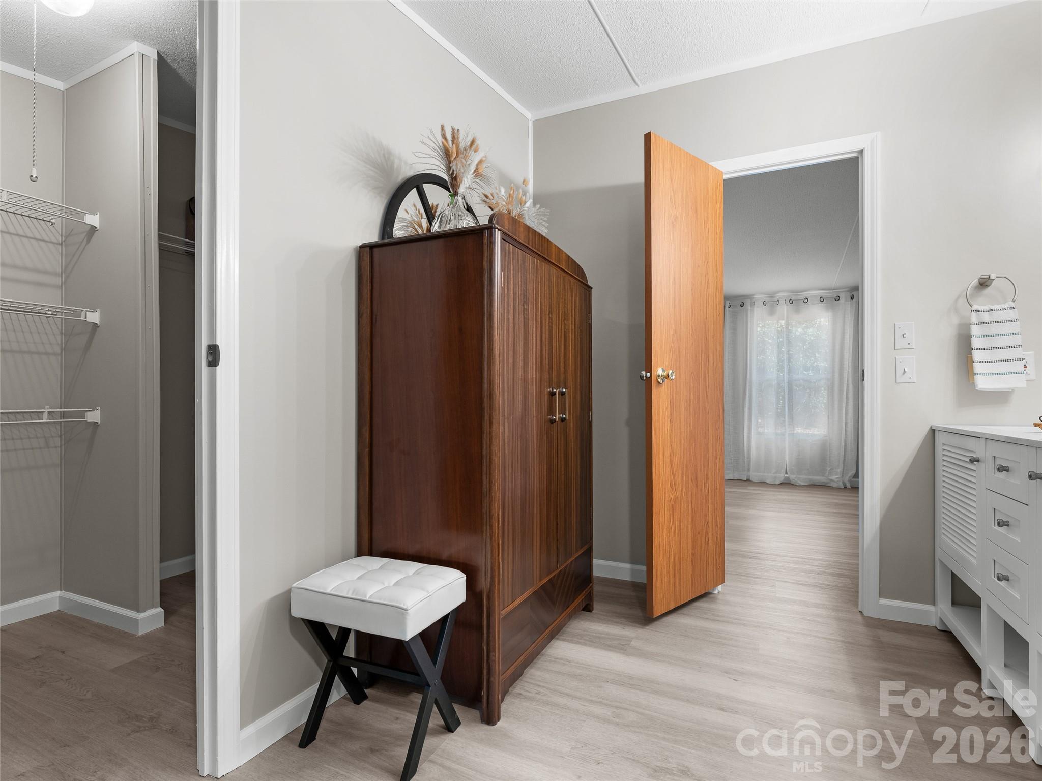 25 Overbrook Drive Saluda, NC 28773 - Photo 22 of 42 a view of a hallway with bathroom