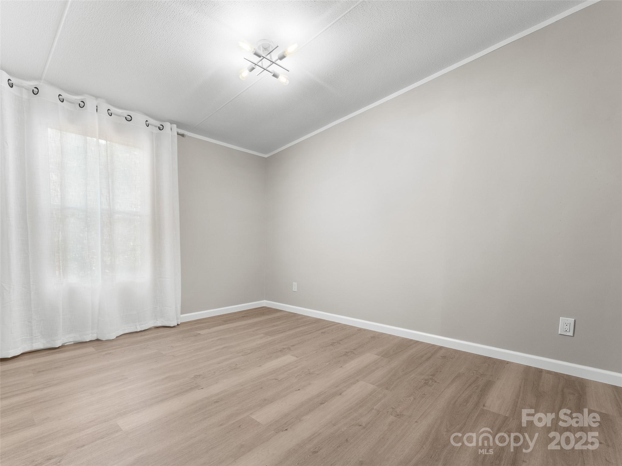 25 Overbrook Drive Saluda, NC 28773 - Photo 24 of 39