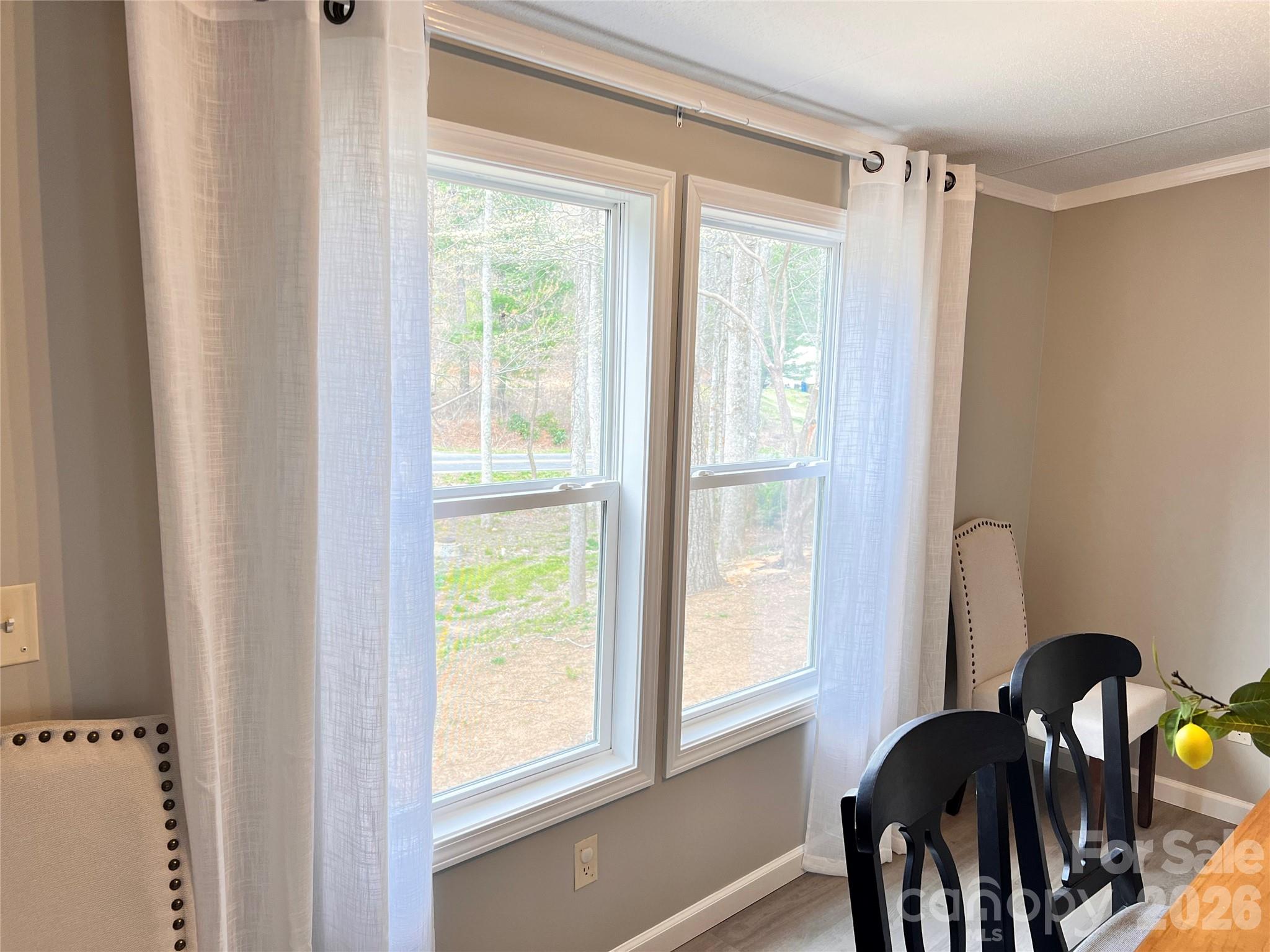 25 Overbrook Drive Saluda, NC 28773 - Photo 4 of 42 a view of a balcony with table and chairs