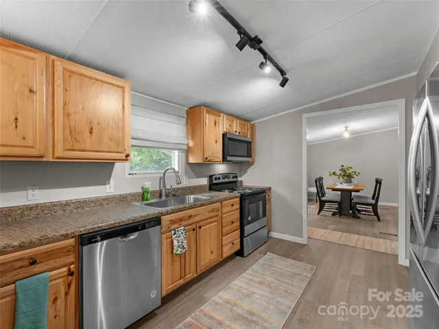 $315,000 | 25 Overbrook Drive, Saluda, NC 28773