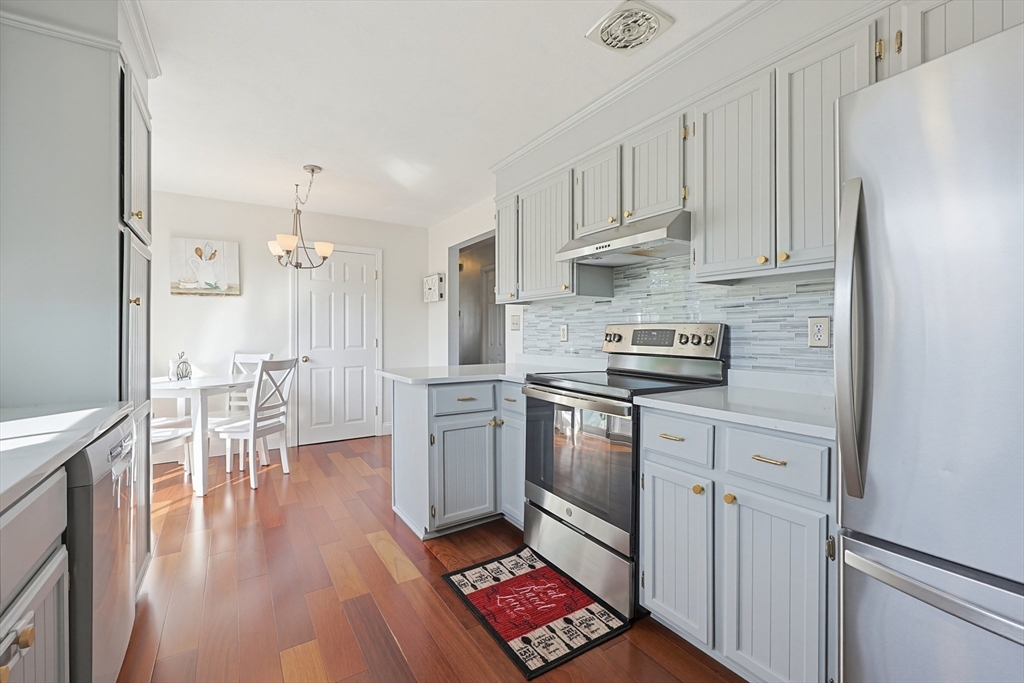 2 Theresa Road Stoneham, MA 02180 - Photo 11 of 29
