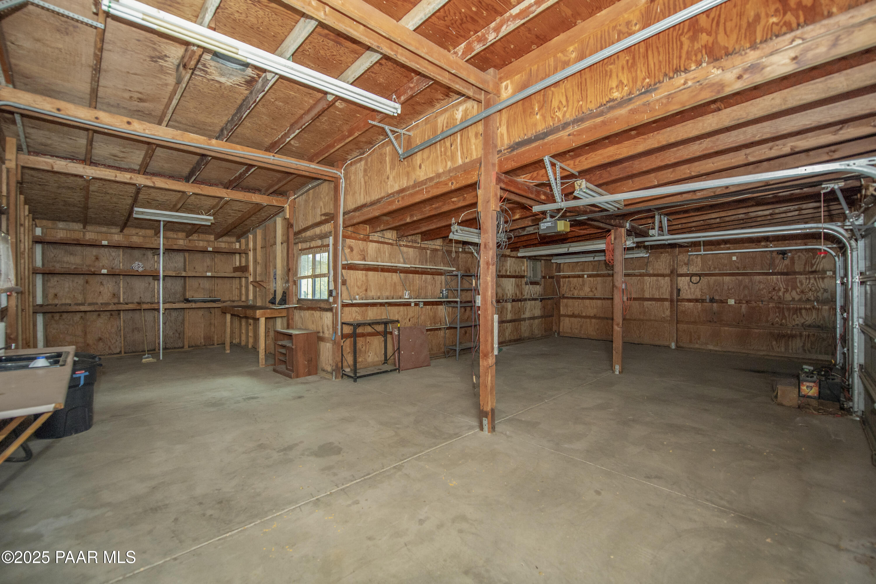 830 Grisby Road Skull Valley, AZ 86338 - Photo 9 of 25 03 Shop Interior a