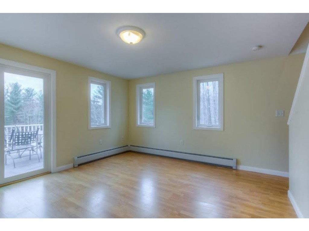 4 Nottingham Road Canterbury, NH 03224 - Photo 5 of 19