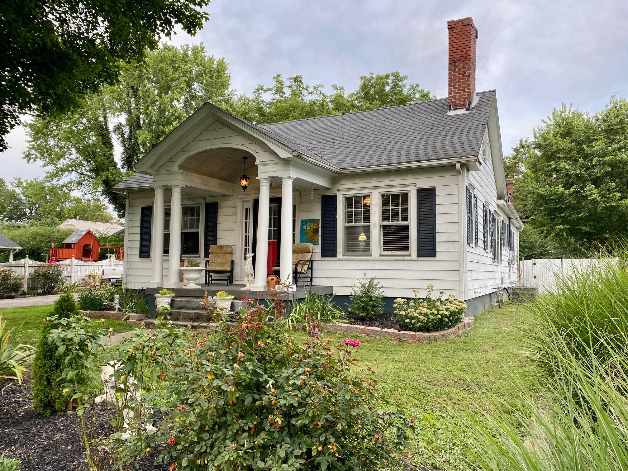 308 South Bragg Street Perryville, KY 40468 - Photo 6 of 42 308 S Bragg (6)